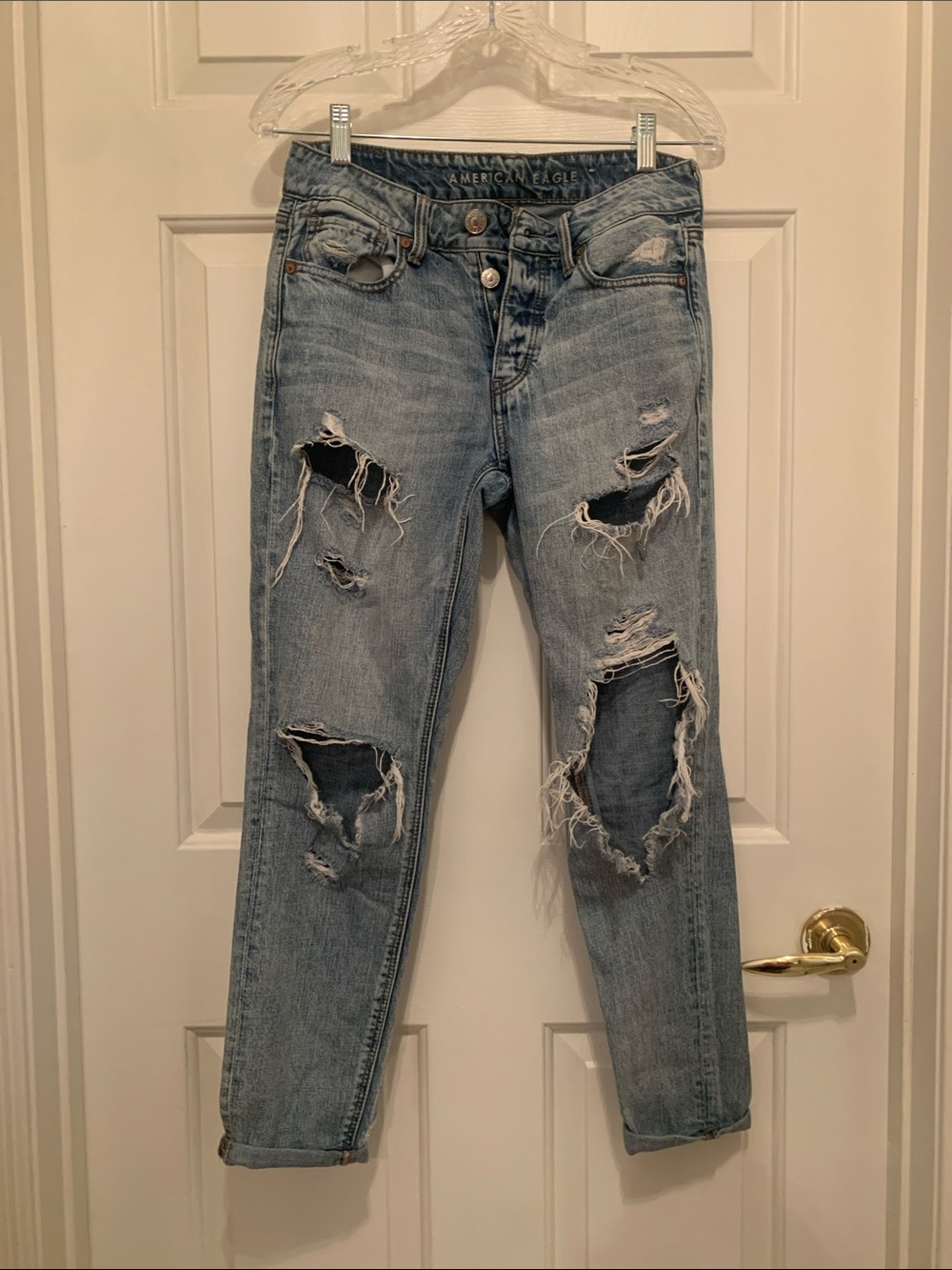 American Eagle Outfitters Light Wash Distressed Boyfriend Jeans